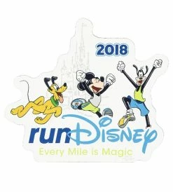 Disney Auto Magnet - 2018 Run Disney - Mickey And Friends